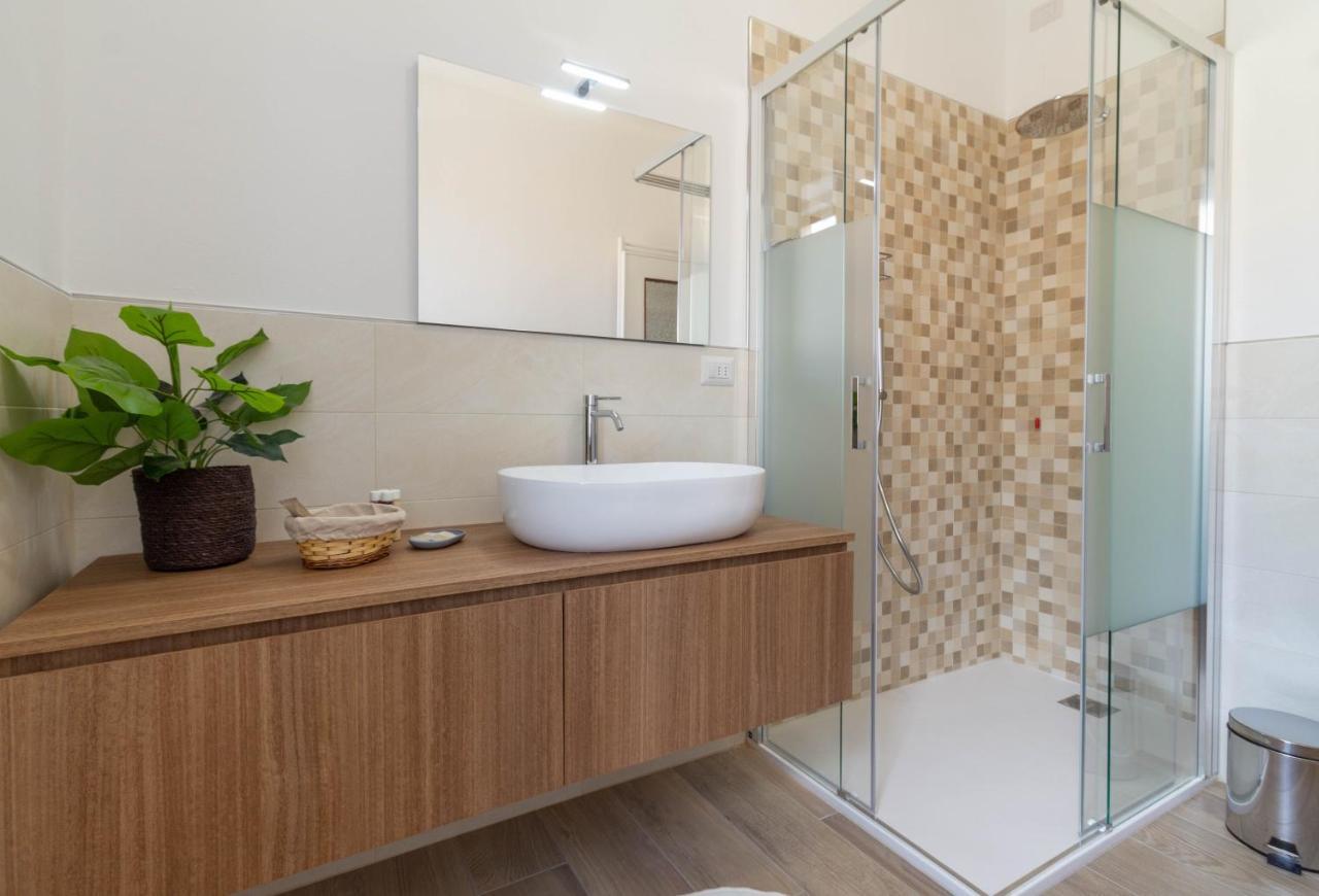 מנדלו דל לאריו Mamma Ciccia Holiday Home - Casa Imperia מראה חיצוני תמונה