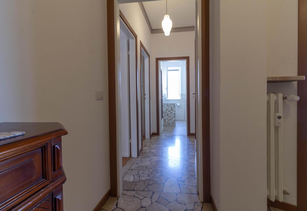 מנדלו דל לאריו Mamma Ciccia Holiday Home - Casa Imperia מראה חיצוני תמונה